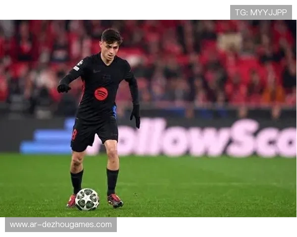 佩德里本赛季已破5球,超越上赛季总和展现进步 佩德里本赛季已破5球,超越上赛季总和展现进步